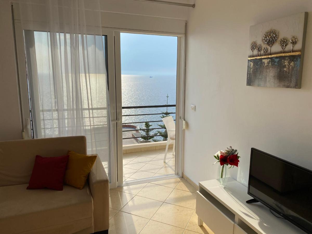 Apartment With Huge Sea View Balcony Sarande Luaran gambar