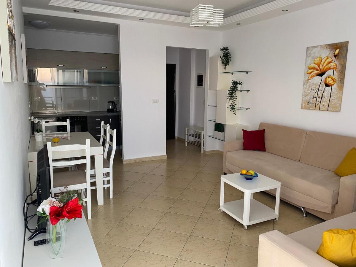 Apartment With Huge Sea View Balcony Sarande Luaran gambar